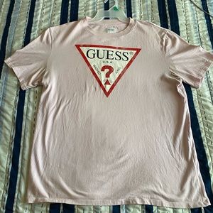 Large pink guess t shirt